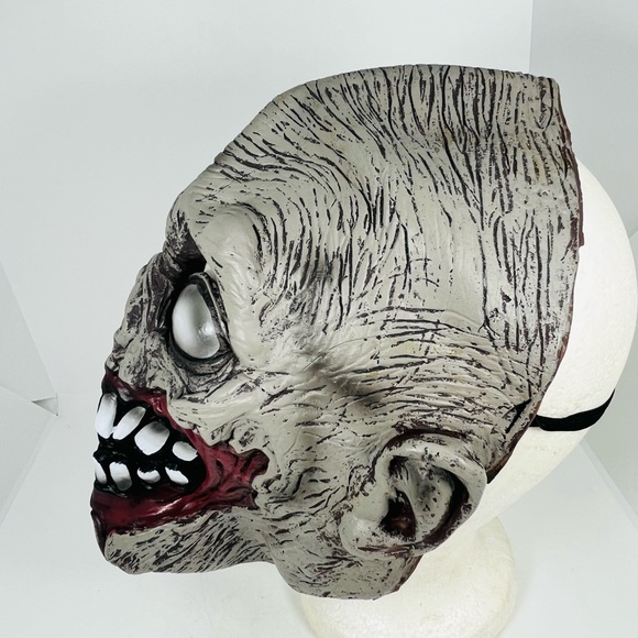 California Costume Collections Zombie Skeleton Bloody Horror Face Mask Vinyl - Picture 4 of 6
